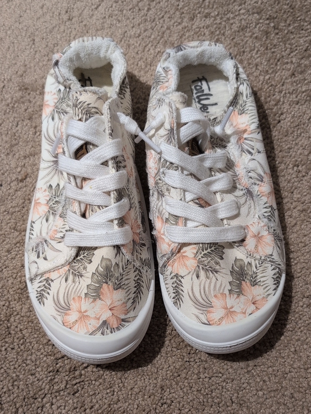 Floral Canvas Lace-Up Sneakers in Cream and Pink